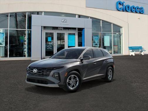 2025 Hyundai TUCSON SE