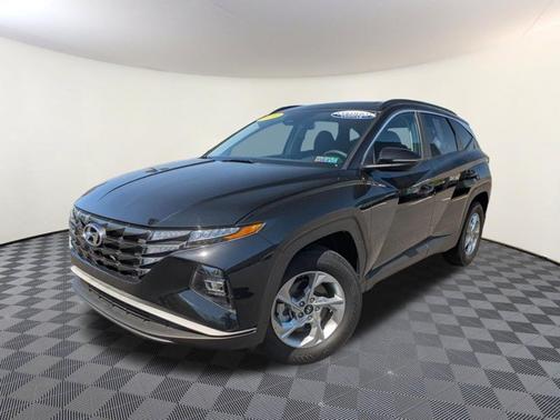 Black 2023 Hyundai TUCSON SEL