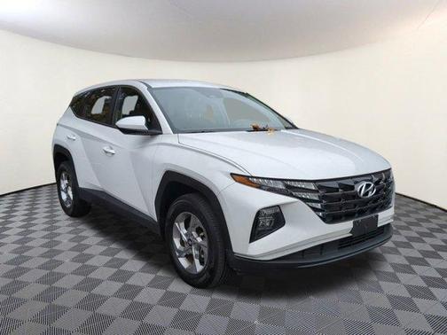 2023 Hyundai TUCSON SE