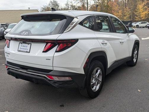 2023 Hyundai TUCSON SE