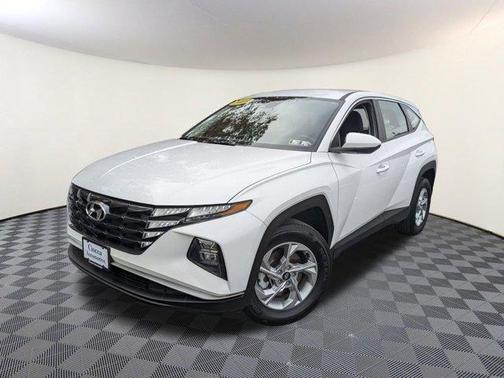 2023 Hyundai TUCSON SE