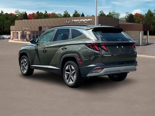 2025 Hyundai TUCSON SEL