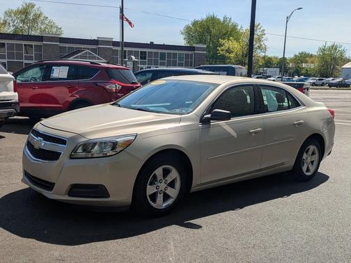 2013 Chevrolet Malibu 1LS