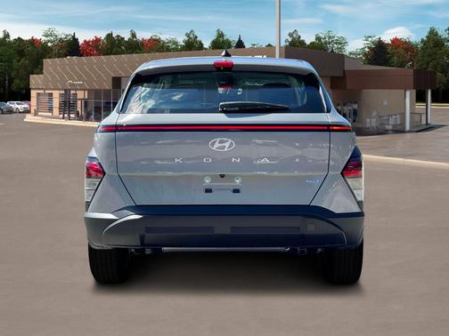 2025 Hyundai KONA SE