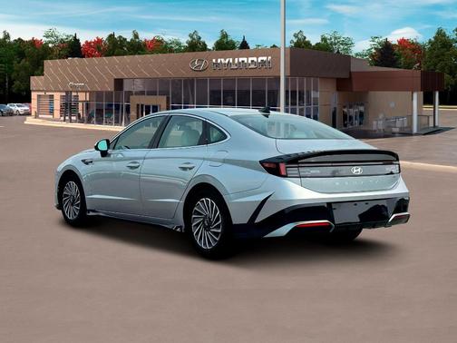 2025 Hyundai SONATA Hybrid Limited