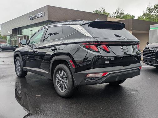 2024 Hyundai TUCSON Hybrid Blue