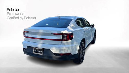 2022 Polestar 2 Long range Dual motor - AWD - Plus,Pilot