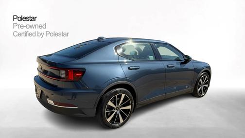 2022 Polestar 2 Long range Dual motor - AWD - Plus,Pilot