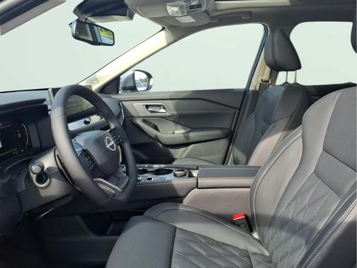 Gun Metallic 2026 Nissan Rogue Platinum