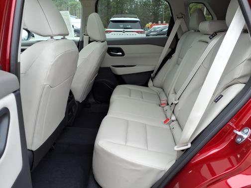 Scarlet Ember Tintcoat 2026 Nissan Rogue Dark Armor