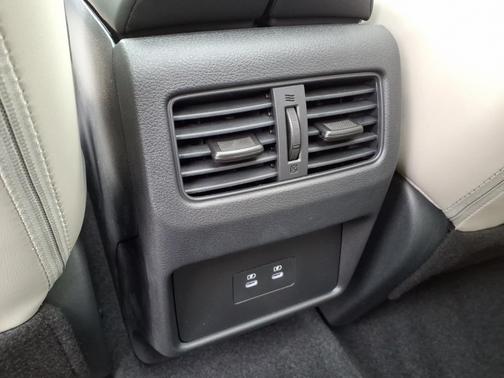 Scarlet Ember Tintcoat 2026 Nissan Rogue Dark Armor