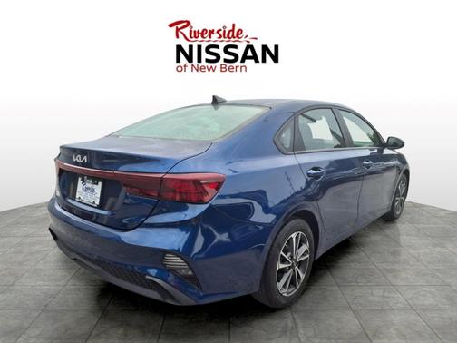 Deep Sea Blue 2024 Kia Forte LXS