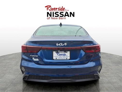 Deep Sea Blue 2024 Kia Forte LXS