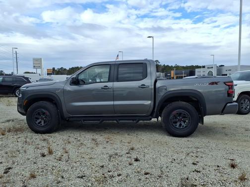Gun Metallic 2026 Nissan Frontier PRO-4X