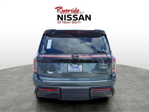 Alpine Metallic/Super Blk 2026 Nissan Armada PRO-4X