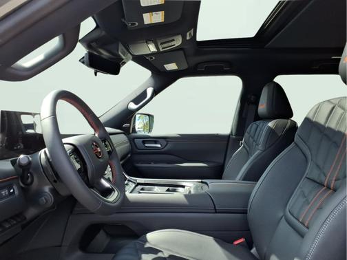 Alpine Metallic/Super Blk 2026 Nissan Armada PRO-4X