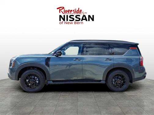 Alpine Metallic/Super Blk 2026 Nissan Armada PRO-4X