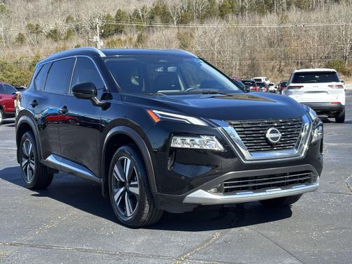 Super Black 2023 Nissan Rogue Platinum