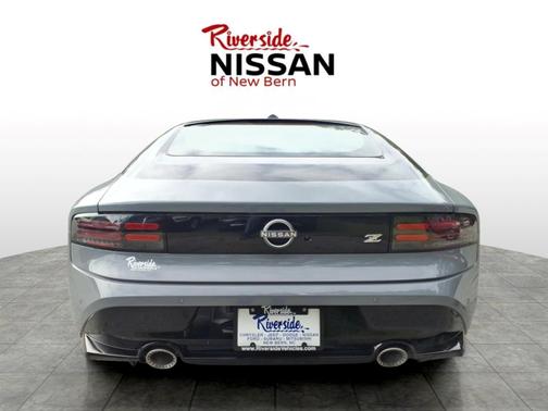 Boulder Gray/Super Black 2026 Nissan Z Sport