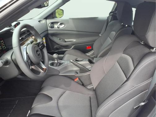 Boulder Gray/Super Black 2026 Nissan Z Sport