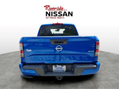 Bluestone Pearl 2026 Nissan Frontier SV