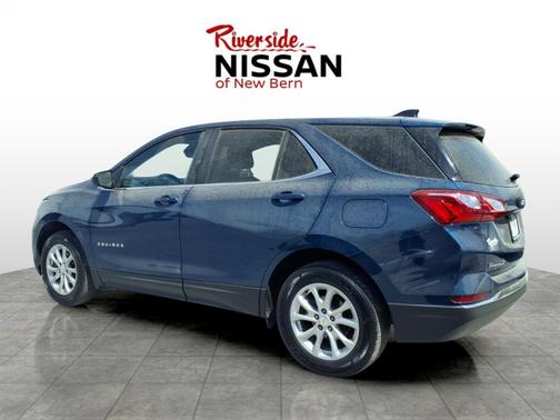 Pacific Blue Metallic 2021 Chevrolet Equinox LT