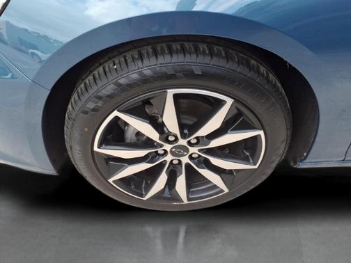 Lakeshore Blue Metallic 2024 Chevrolet Malibu RS