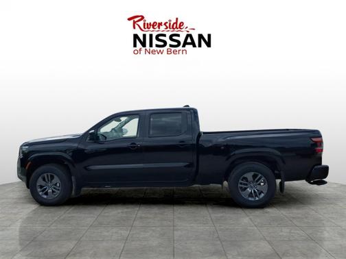 Super Black 2026 Nissan Frontier SV