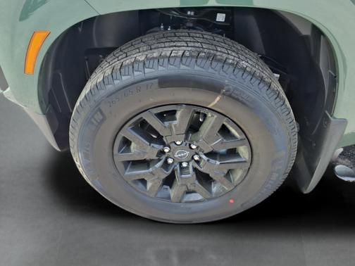 Tactical Green Metallic 2026 Nissan Frontier SV