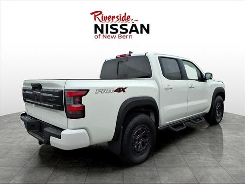 Glacier White 2026 Nissan Frontier PRO-4X