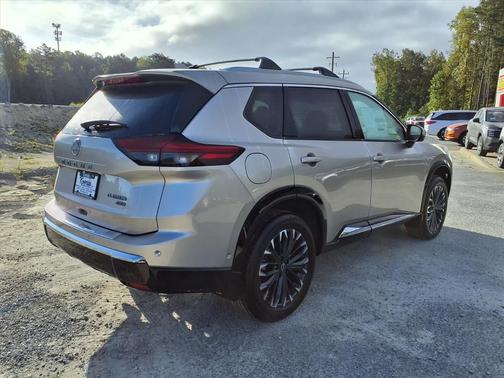 Champagne Silver Metallic 2026 Nissan Rogue Platinum
