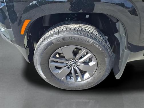 Super Black 2026 Nissan Frontier SV
