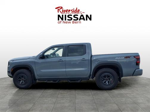 Boulder Gray Pearl 2026 Nissan Frontier PRO-4X