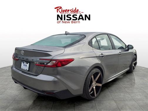 Heavy Metal 2025 Toyota Camry SE