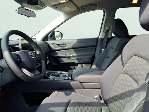 Gun Metallic 2026 Nissan Pathfinder SV
