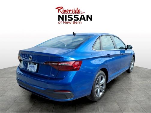 Blue 2024 Volkswagen Jetta 1.5T SE