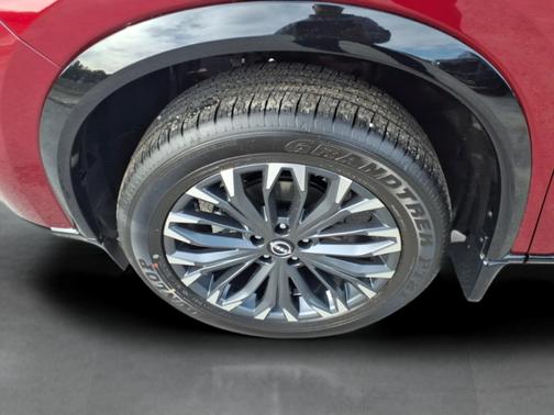 Scarlet Ember Tintcoat 2026 Nissan Rogue Platinum