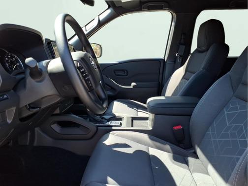 Glacier White 2026 Nissan Frontier SV