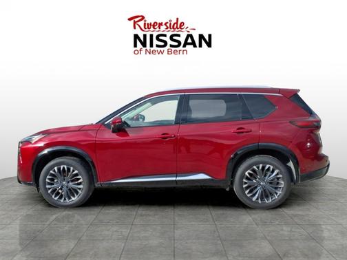 Scarlet Ember Tintcoat 2026 Nissan Rogue Platinum