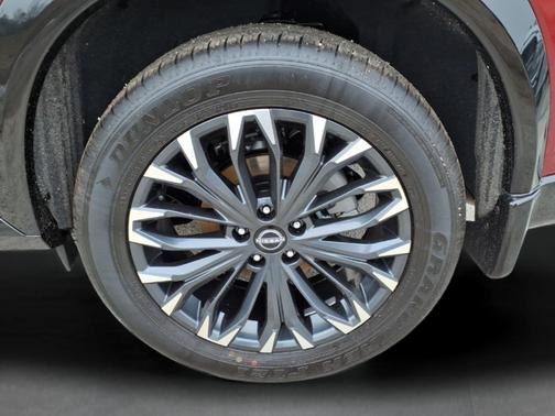 Scarlet Ember Tintcoat 2026 Nissan Rogue Platinum