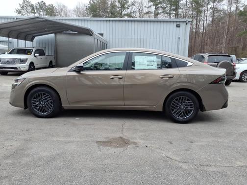 Imperial Bronze 2026 Nissan Sentra SV