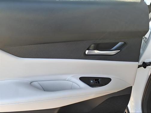 Everest White Pearl Tricoat 2026 Nissan Murano SL