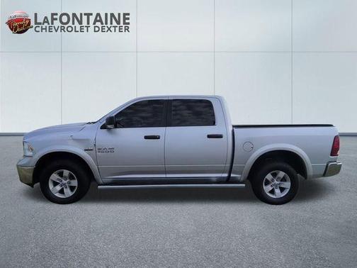 2016 RAM 1500 SLT