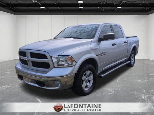 2016 RAM 1500 SLT