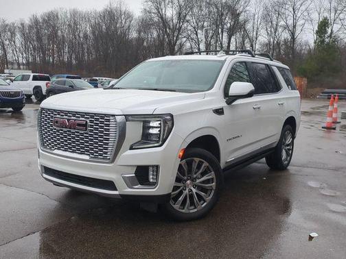 White Frost Tri-Coat 2021 GMC Yukon Denali