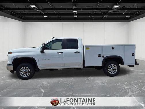 Summit White 2026 Chevrolet Silverado 2500 WT