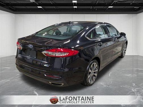 2020 Ford Fusion SE