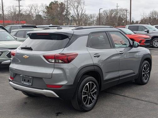 Sterling Gray Metallic 2025 Chevrolet Trailblazer LT