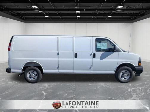 2025 Chevrolet Express 2500 Work Van