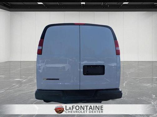 2025 Chevrolet Express 2500 Work Van